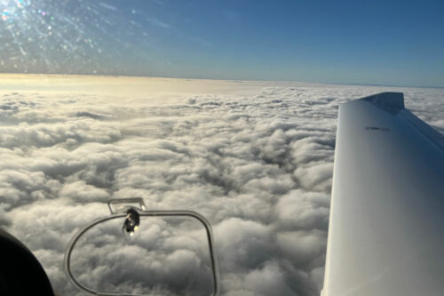 Schnupperflug – Ansicht Wolken von oben